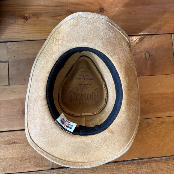 Minnetonka Leather Hat - Picture 4 of 5